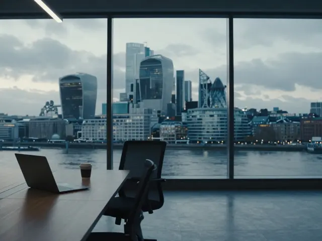 Pivot vs Persevere: A Strategic Guide for UK Startups in 2026